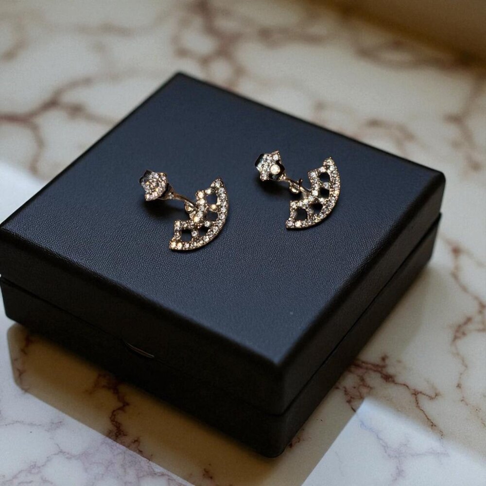 Vintage Silver Cubic Zirconia Fan Shape Drop Earrings Elegant Party Wedding - Picture 1 of 10
